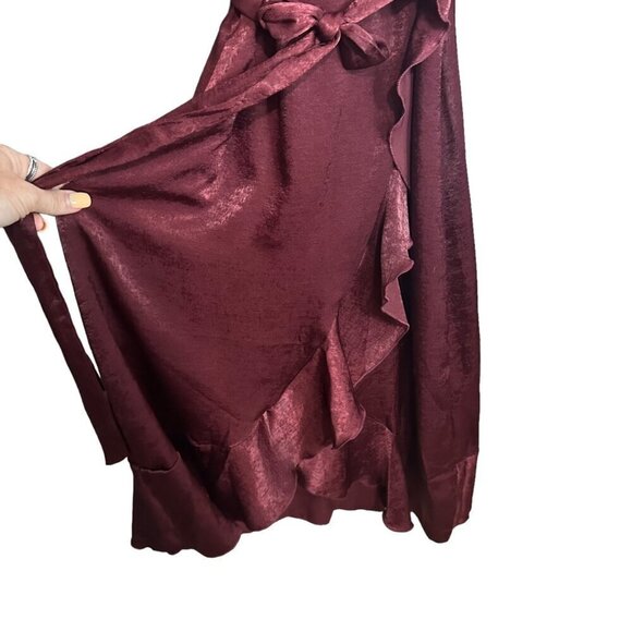 Lulus‎ Dress Wrapped in Love Burgundy Satin Faux Wrap Angel Sleeves & Belt XS - Picture 7 of 9